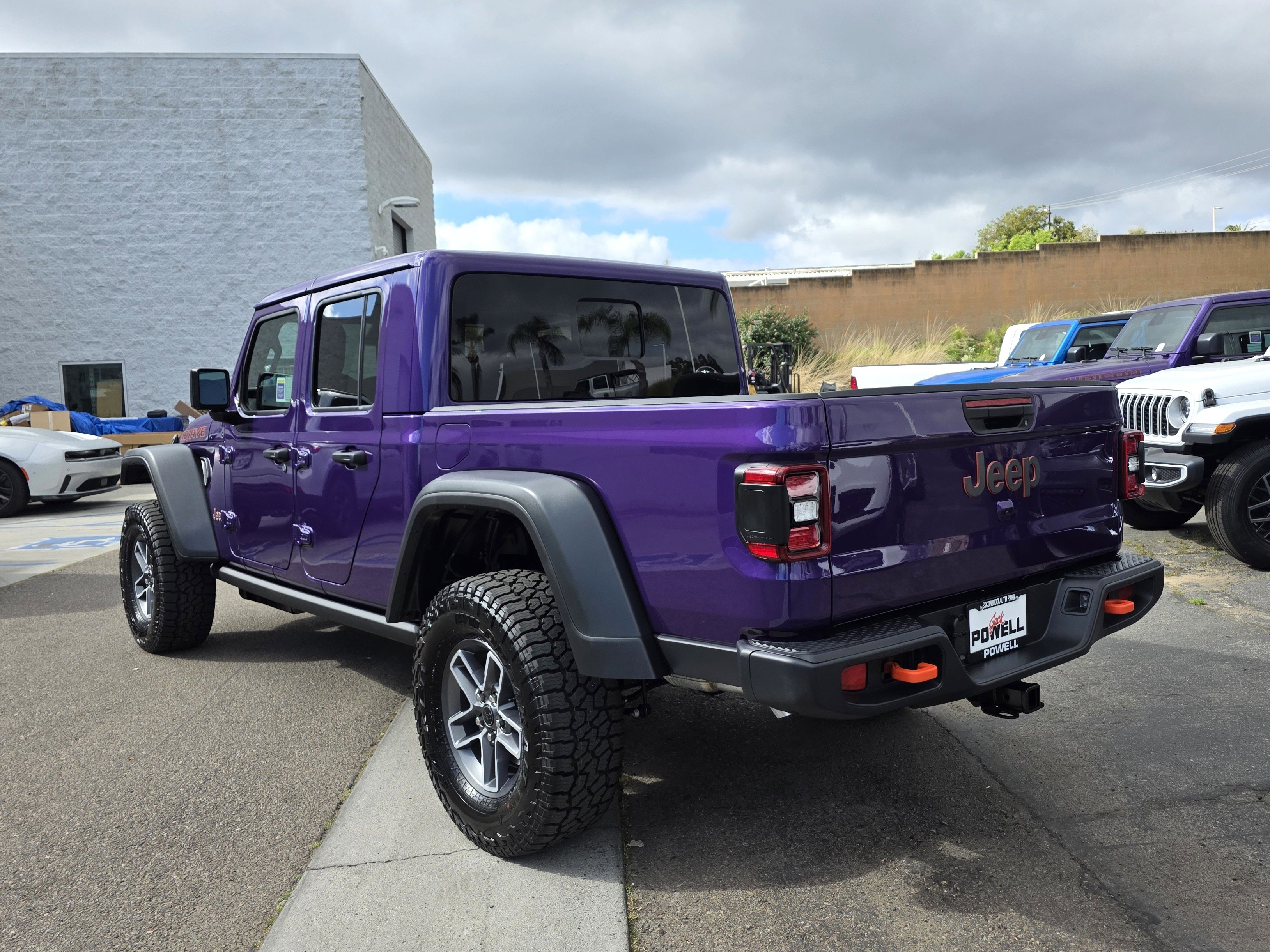 New 2026 Jeep Gladiator Mojave image 3