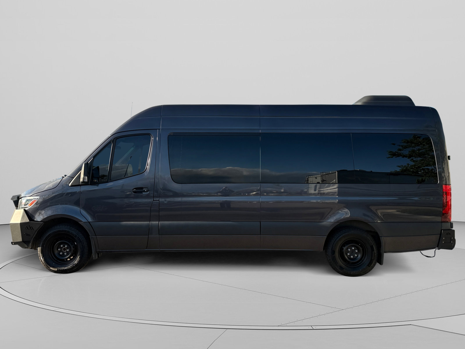 Used 2020 Mercedes-Benz Sprinter 2500 image 2