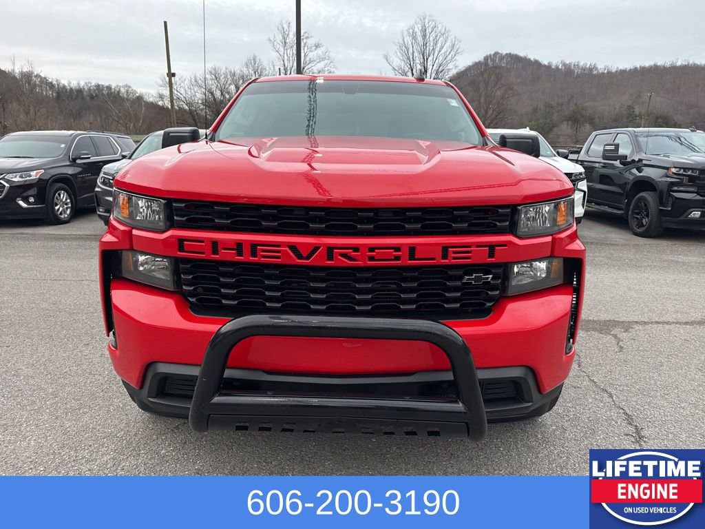 Used 2021 Chevrolet Silverado 1500 Custom image 2