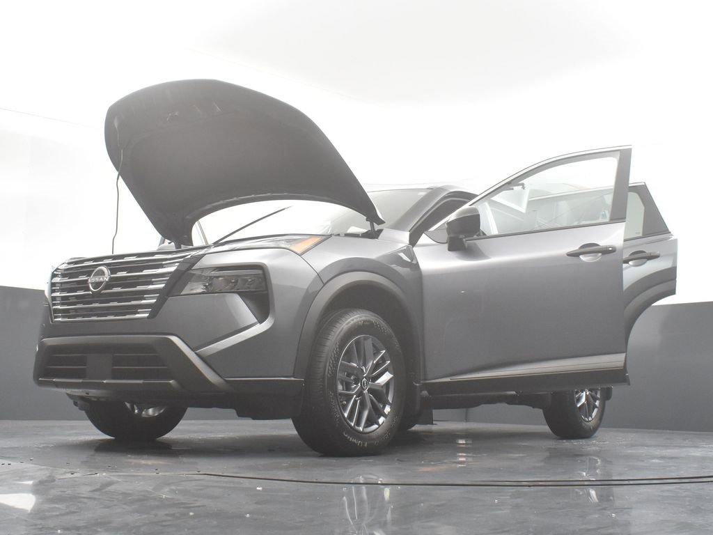 New 2026 Nissan Rogue S image 36