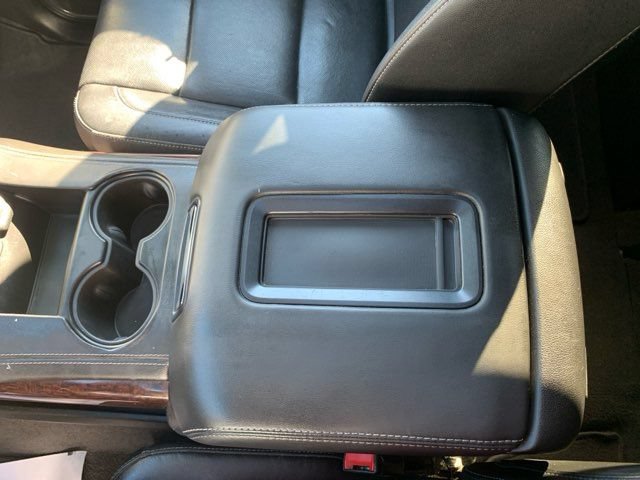 Used 2020 GMC Yukon SLT w/ Open Road Package RWD image 42