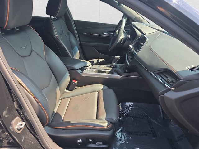 Certified 2022 Cadillac CT4 Sport w/ Technology Package AWD/4WD image 10