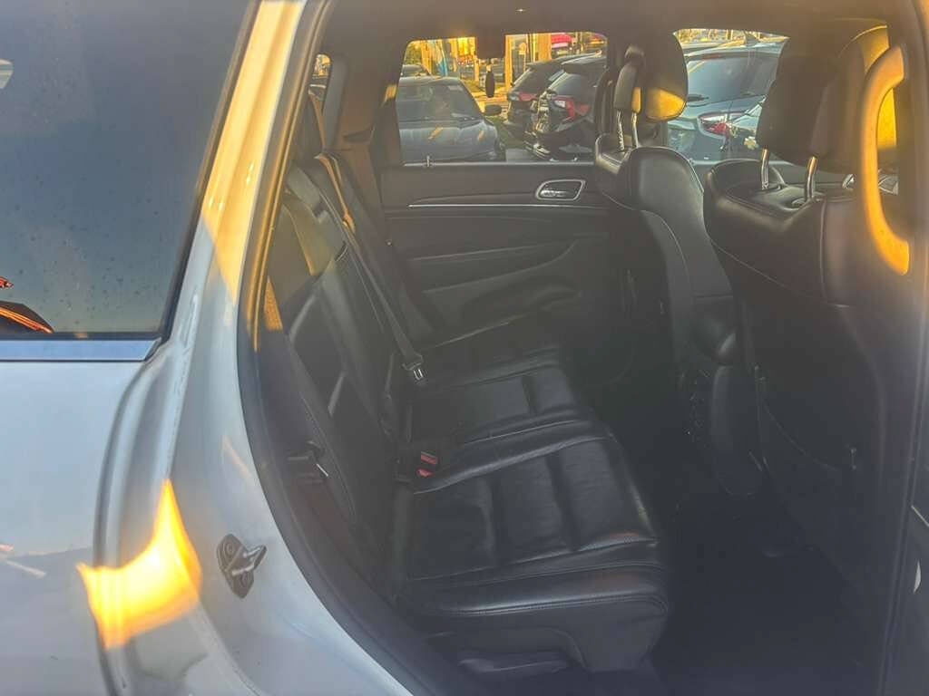 Used 2020 Jeep Grand Cherokee Limited w/ Luxury Group II RWD image 10