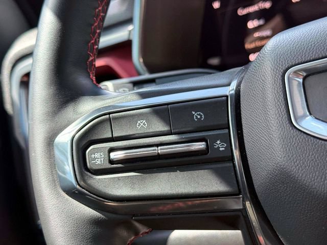 Used 2024 GMC Canyon AT4X AWD/4WD image 25