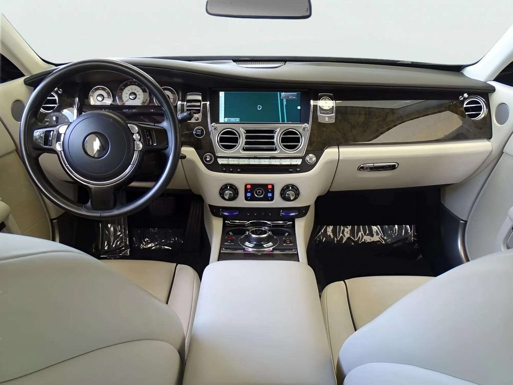 Certified 2014 Rolls-Royce Wraith RWD image 4