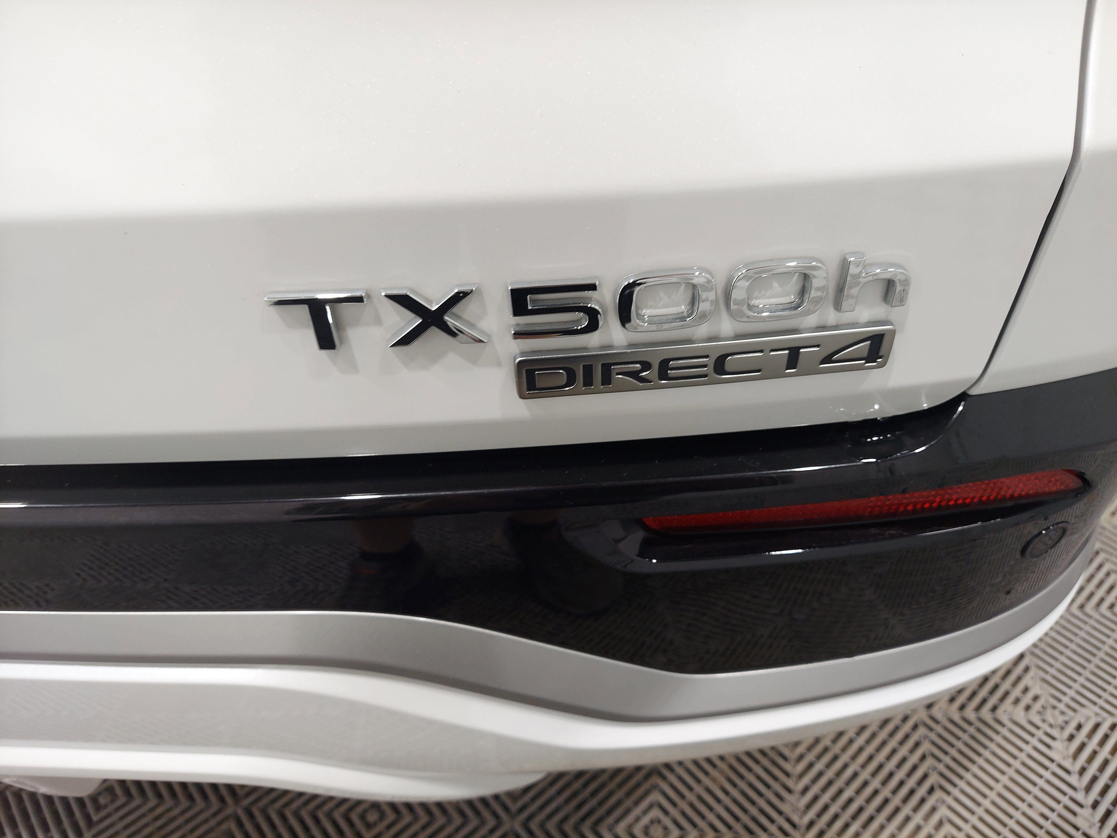 Used 2024 Lexus TX 500h AWD image 6