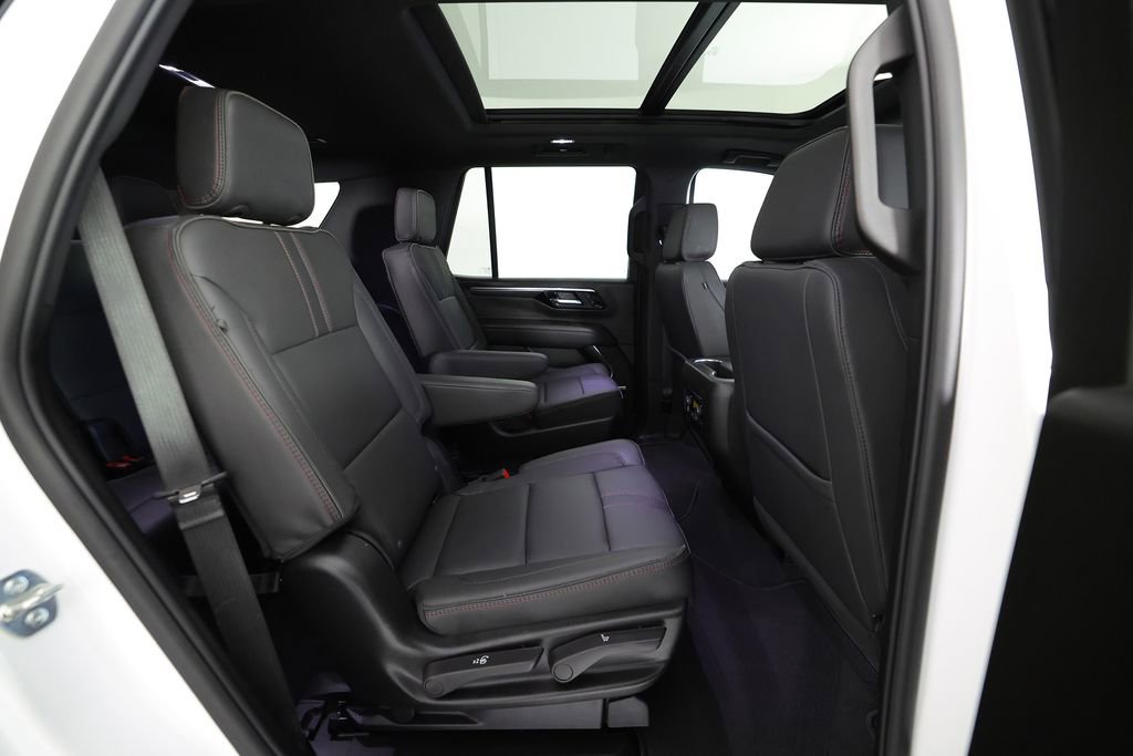 Used 2026 Chevrolet Tahoe RST w/ Comfort Package AWD/4WD image 11