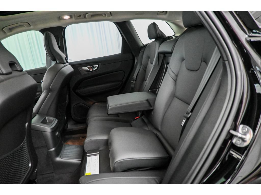 Used 2025 Volvo XC60 T8 Plus w/ Protection Package Premier AWD/4WD image 54