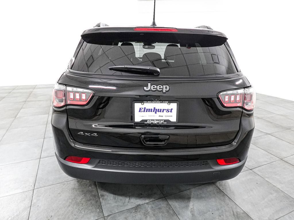 New 2026 Jeep Compass Latitude w/ Sun and Sound Group image 5