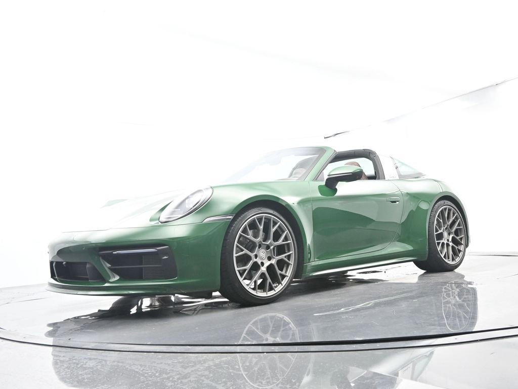 Certified 2024 Porsche 911 Targa 4S AWD/4WD image 57