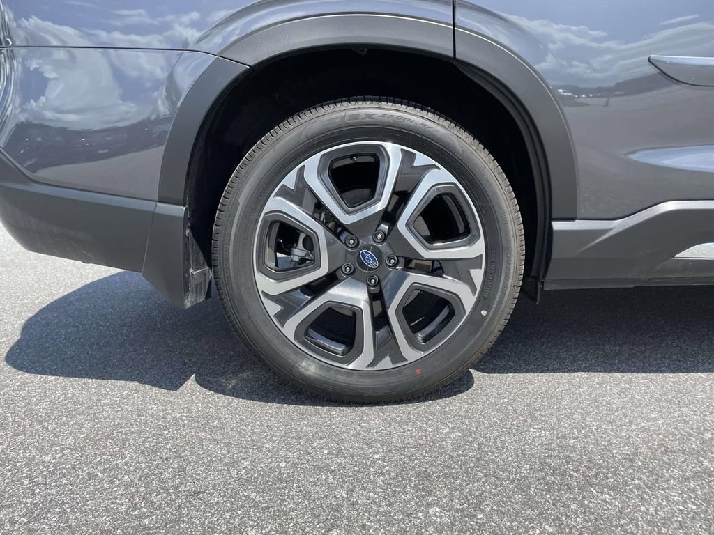 Certified 2026 Subaru Ascent Limited w/ Popular Package #2 AWD/4WD image 38