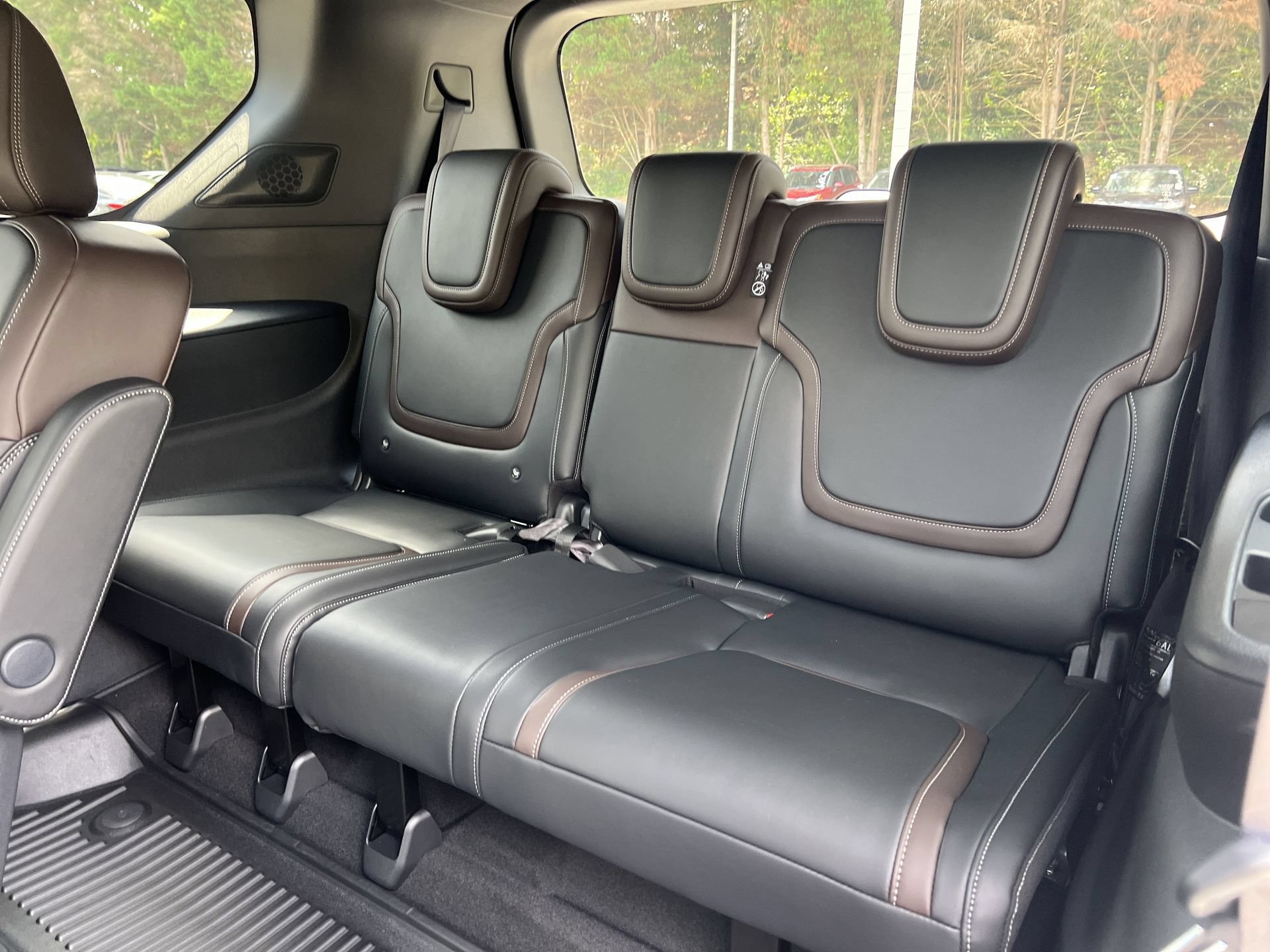 New 2026 Nissan Armada SL w/ Captain's Chari Seat Package AWD/4WD image 19