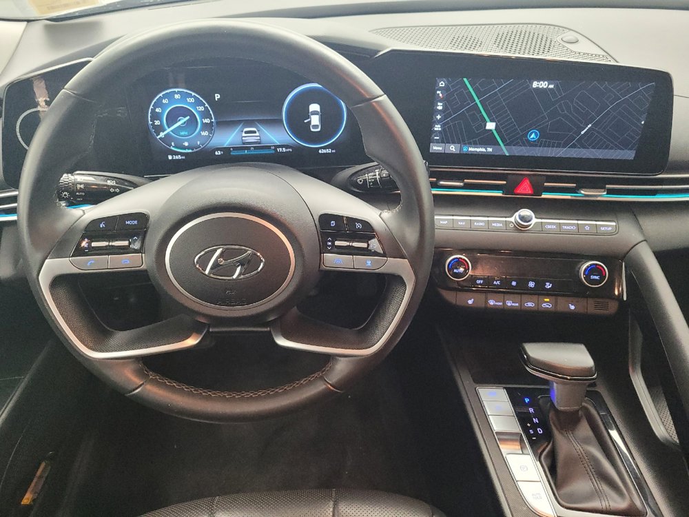 Used 2023 Hyundai Elantra Limited w/ Preferred Accessory Package image 22