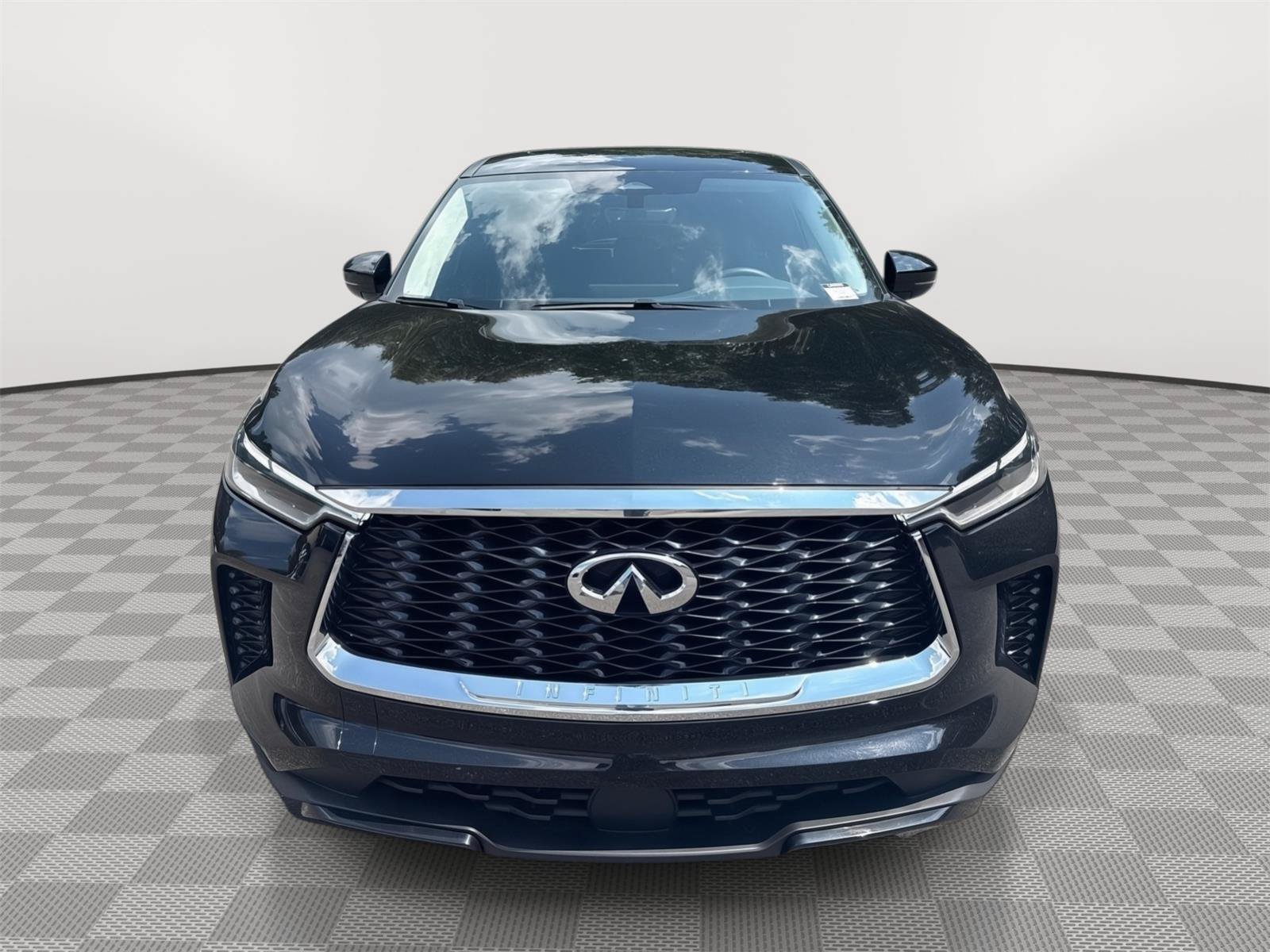 Used 2025 INFINITI QX60 Pure FWD image 3