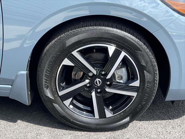 Used 2025 Nissan Sentra SV FWD image 8