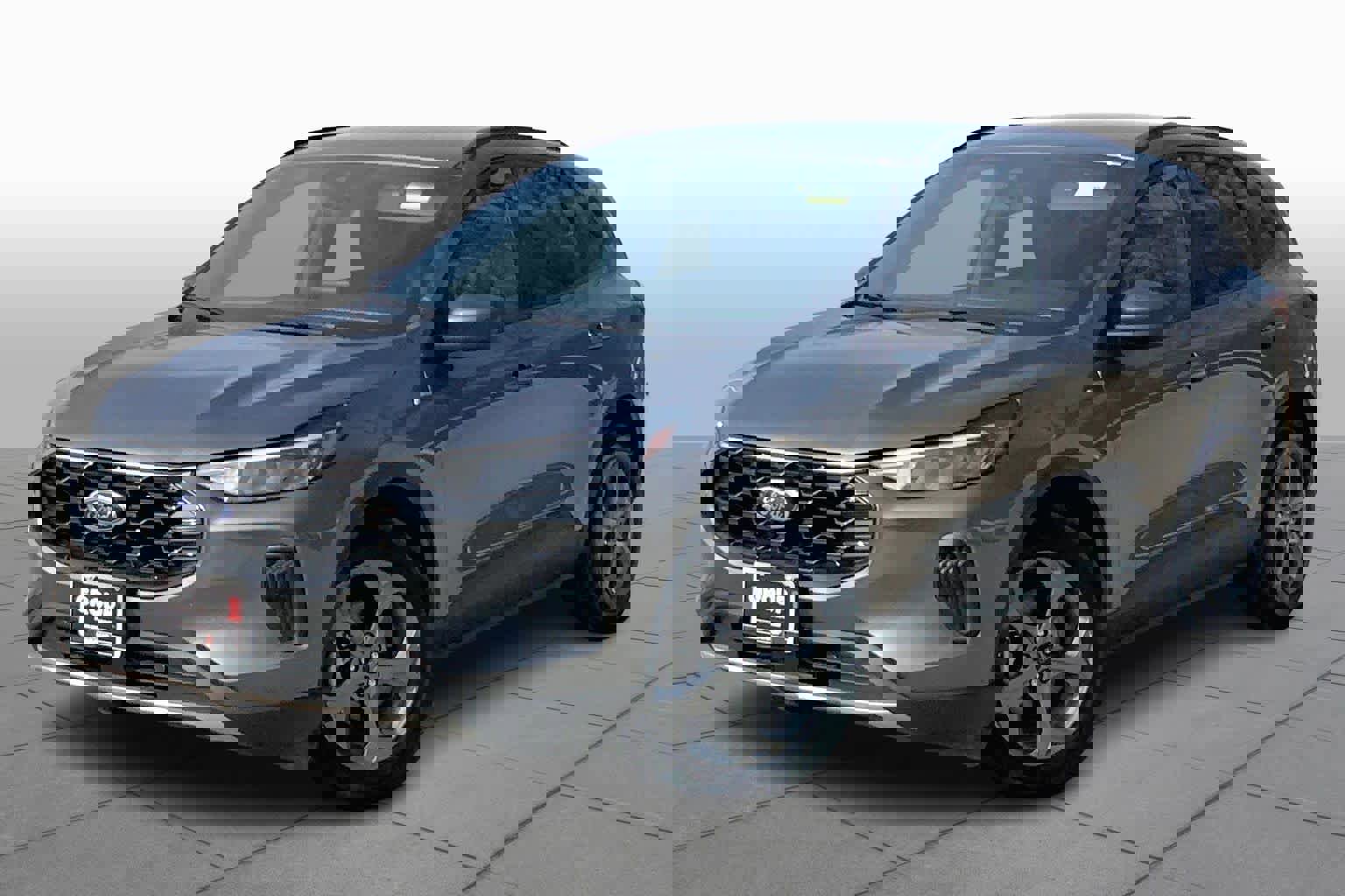 Used 2025 Ford Escape ST-Line image 1