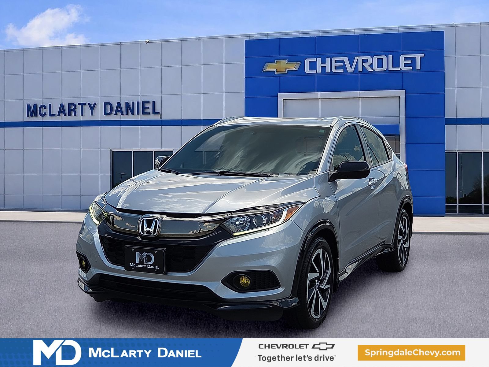 Used 2019 Honda HR-V Sport image 2