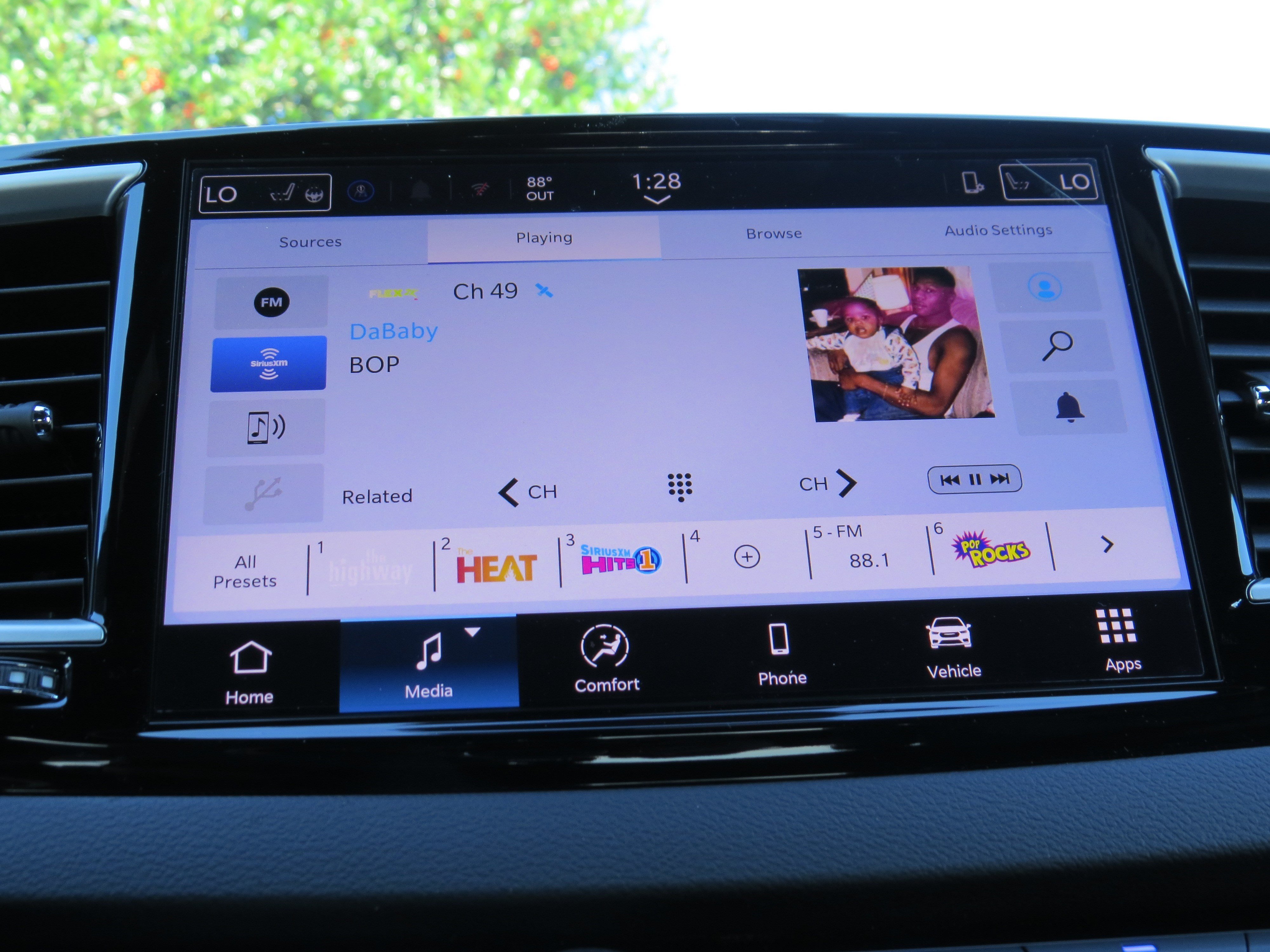 New 2025 Chrysler Voyager LX FWD image 27