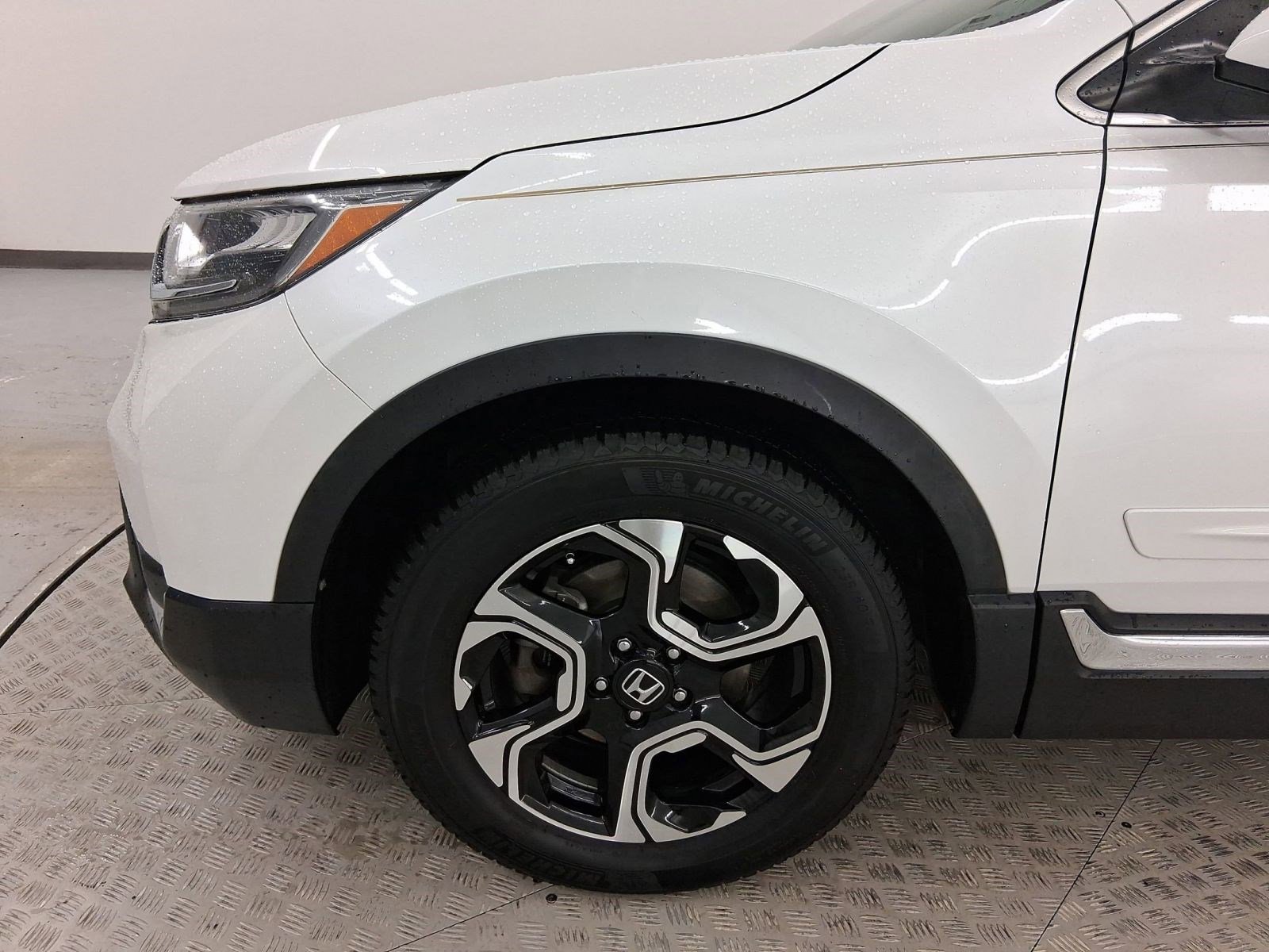 Used 2019 Honda CR-V Touring image 11