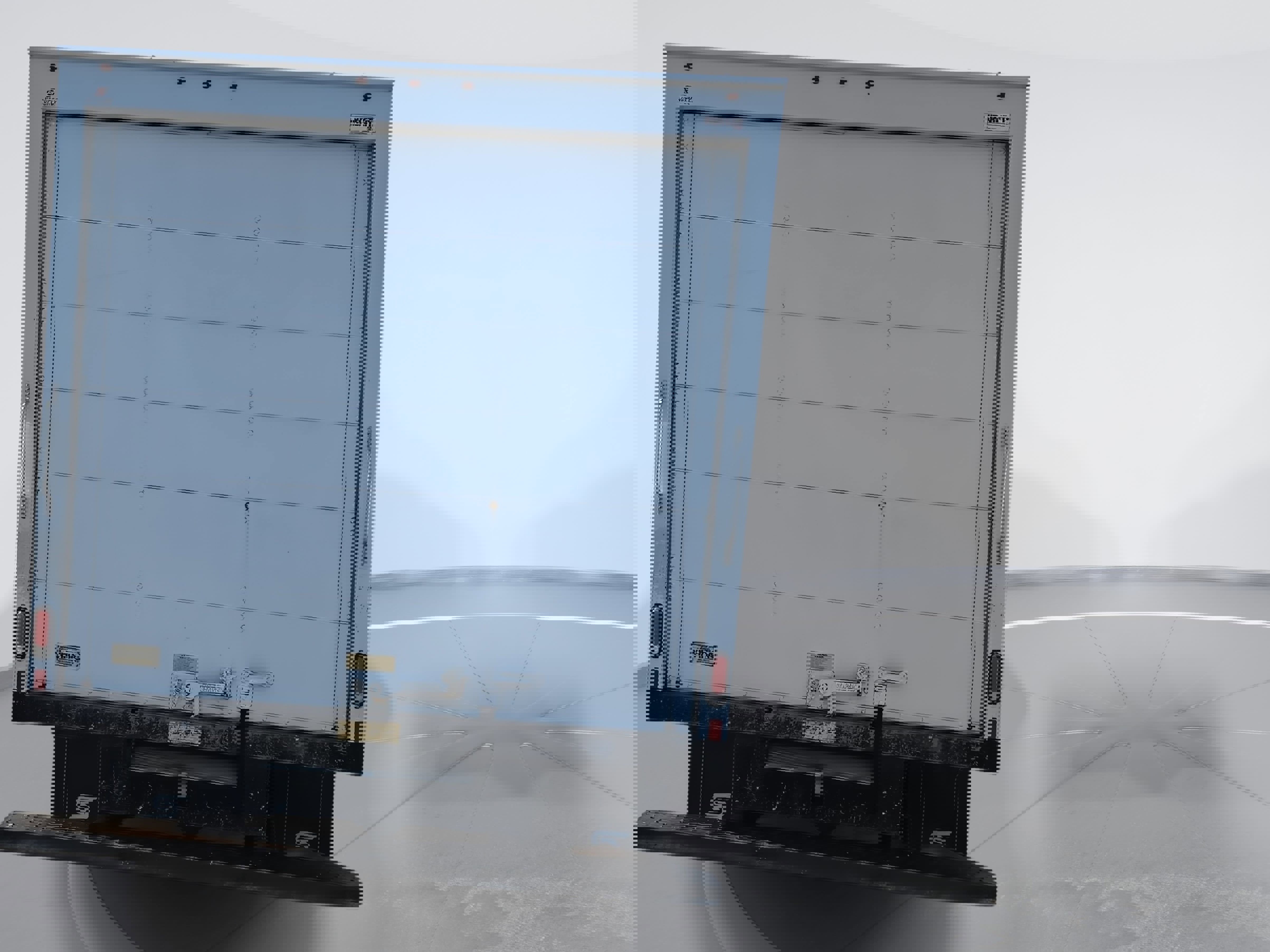 Used 2018 Chevrolet Express 3500 w/ Power Convenience Package image 6