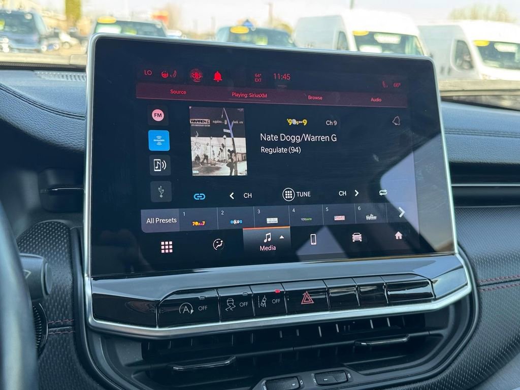 Used 2022 Jeep Compass Trailhawk w/ Trailhawk Convenience Group image 24