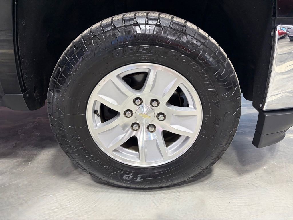 Used 2018 Chevrolet Silverado 1500 LT w/ All Star Edition image 20