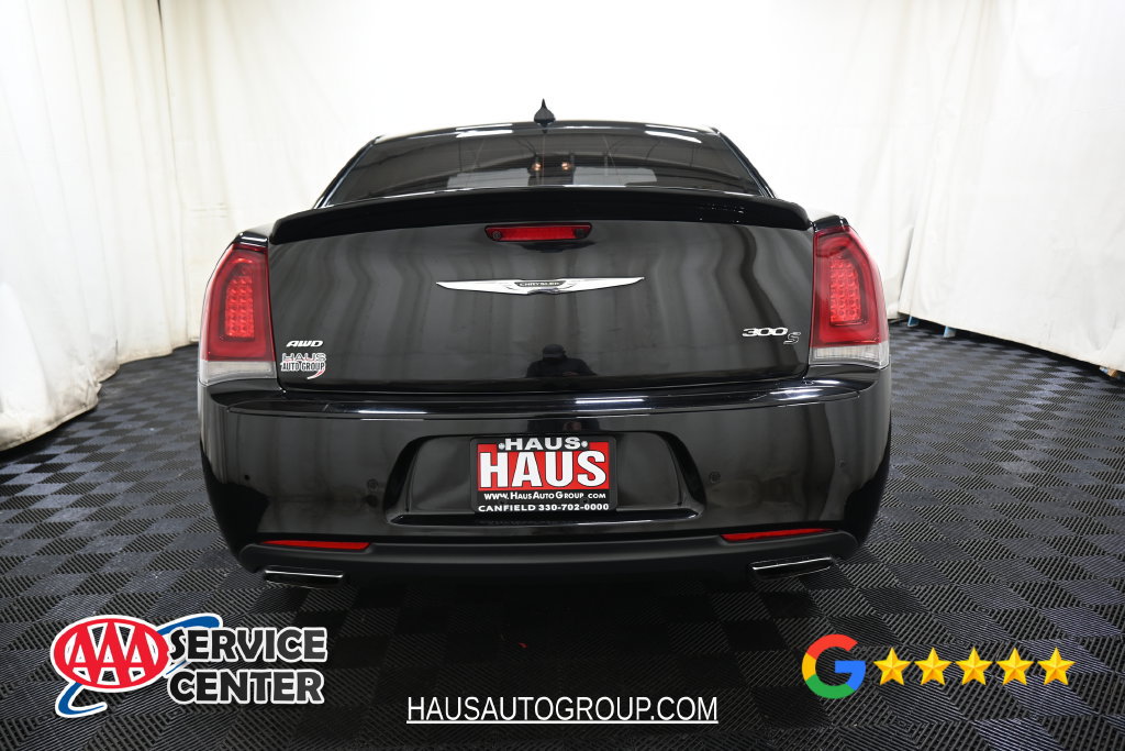 Used 2017 Chrysler 300 S w/ 300S Premium Group AWD/4WD image 16