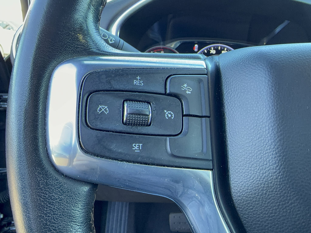 Used 2022 Chevrolet Blazer Premier w/ Enhanced Convenience Package FWD image 26