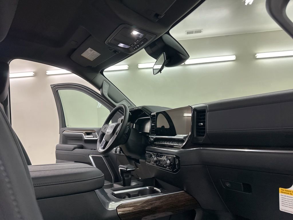 New 2026 GMC Sierra 1500 Elevation image 16