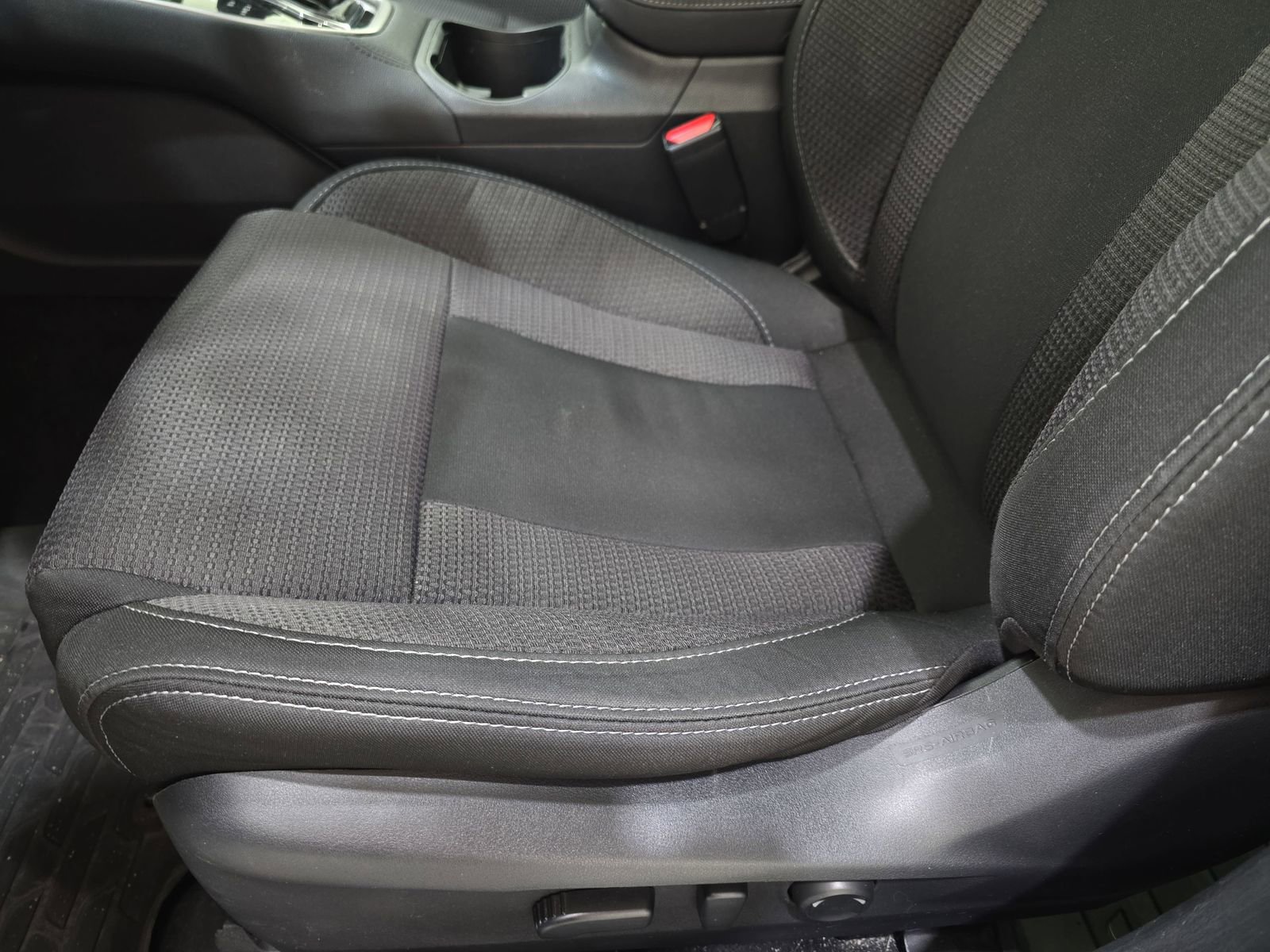 Used 2020 Subaru Outback Premium image 29