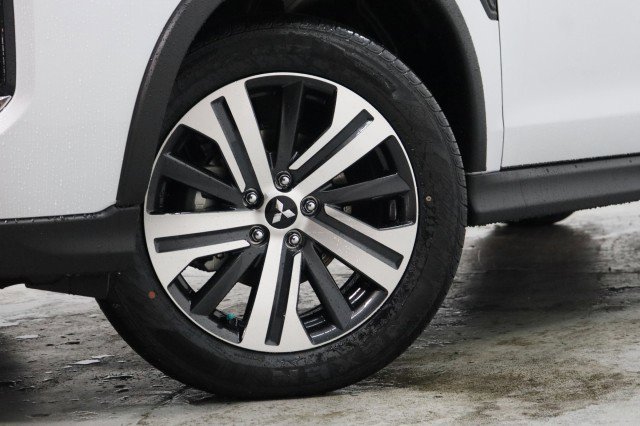 New 2026 Mitsubishi Outlander Sport ES AWD/4WD image 3