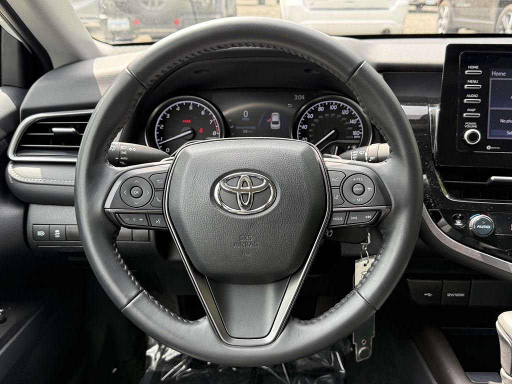 Used 2023 Toyota Camry SE AWD/4WD image 17