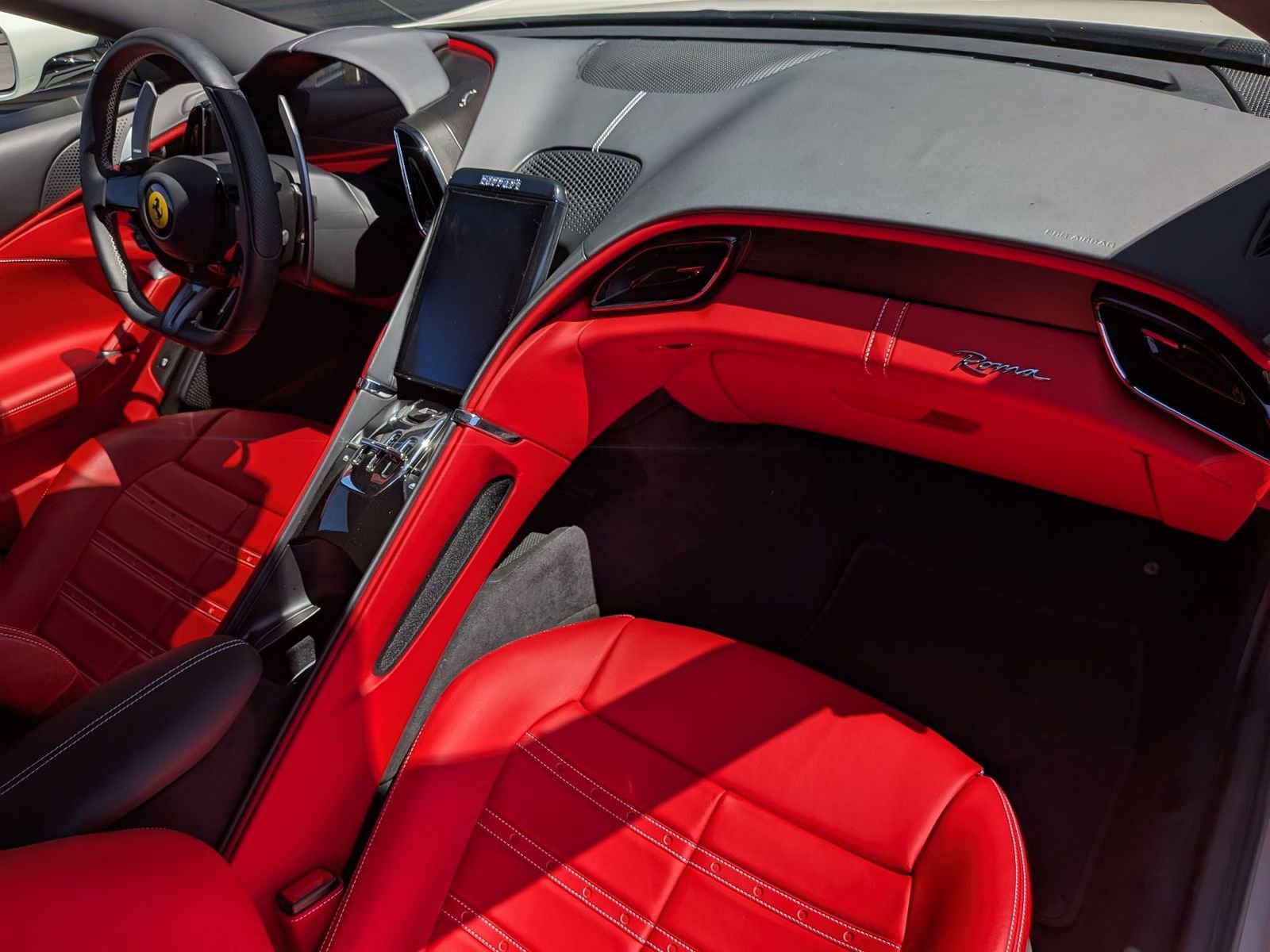 Used 2024 Ferrari Roma image 19