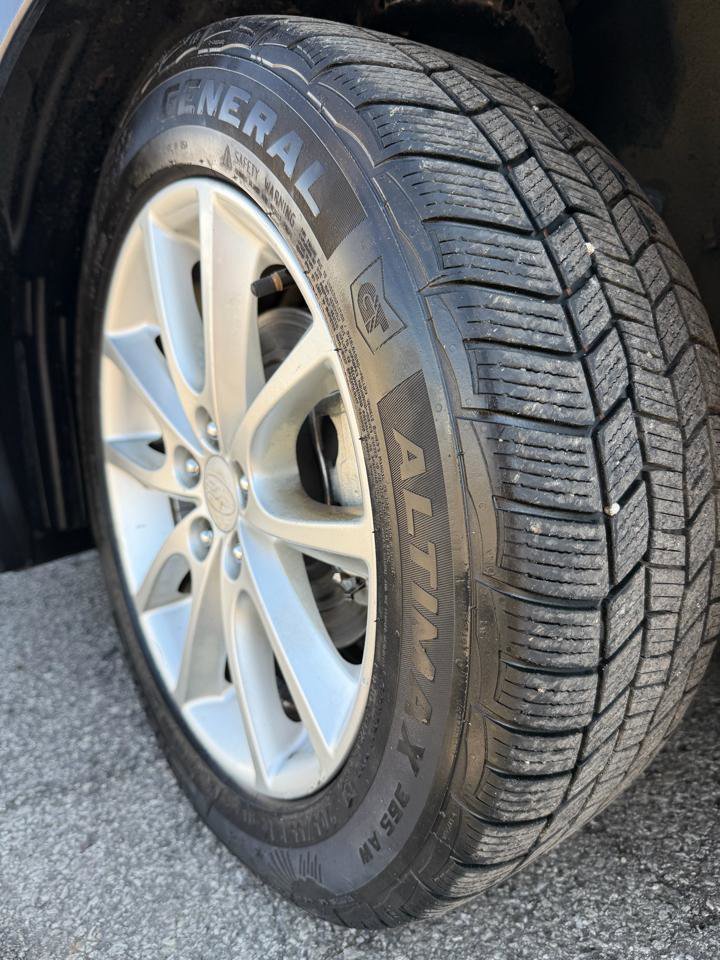 Used 2013 Subaru Impreza 2.0i Premium w/ All-Weather Pkg AWD/4WD image 3