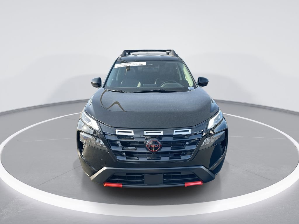 Used 2025 Nissan Rogue SV AWD/4WD image 3