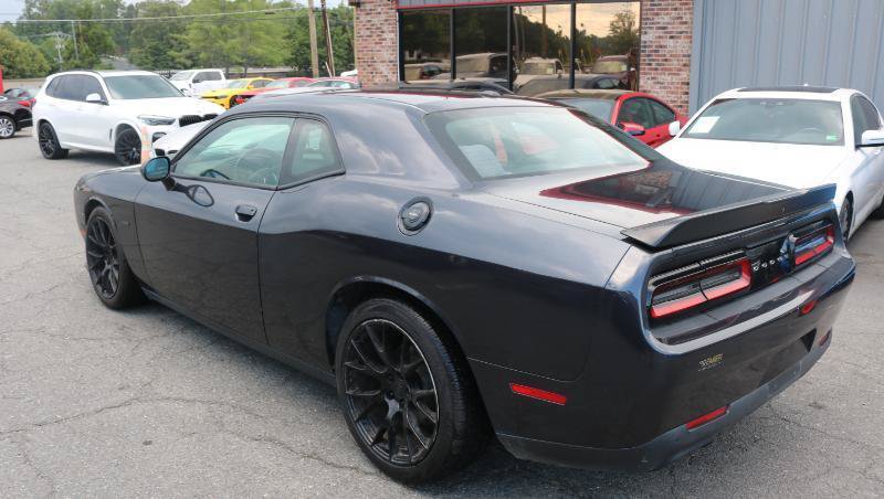 Used 2019 Dodge Challenger R/T w/ Blacktop Package RWD image 5