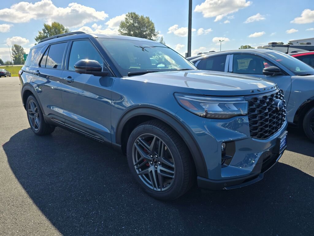 New 2025 Ford Explorer ST w/ Sun And Sound Package image 3