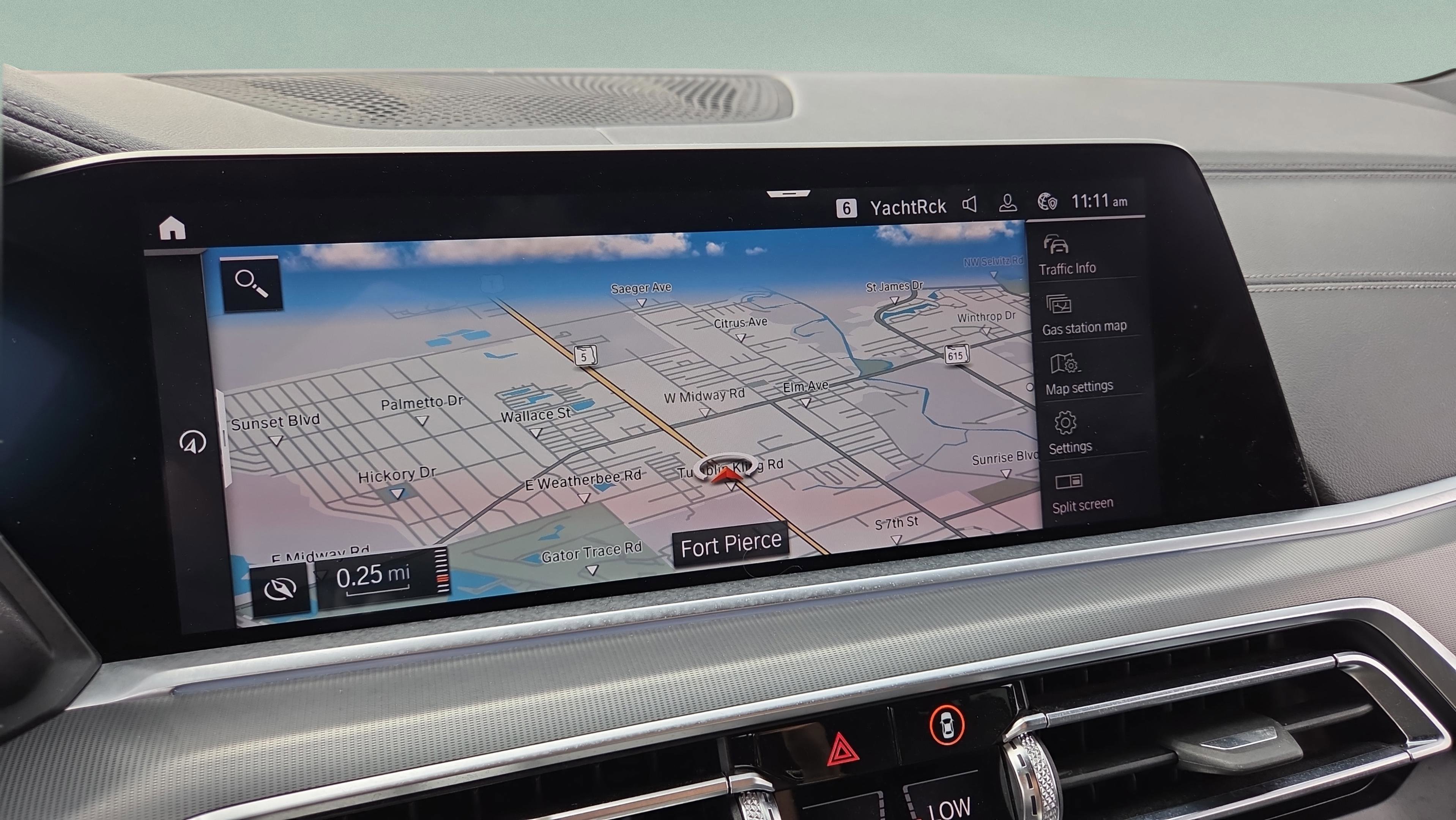 Used 2019 BMW X5 xDrive50i w/ Parking Assistance Package image 27