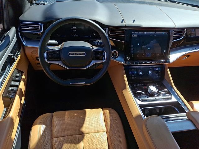 Used 2023 Jeep Grand Wagoneer Series III image 12