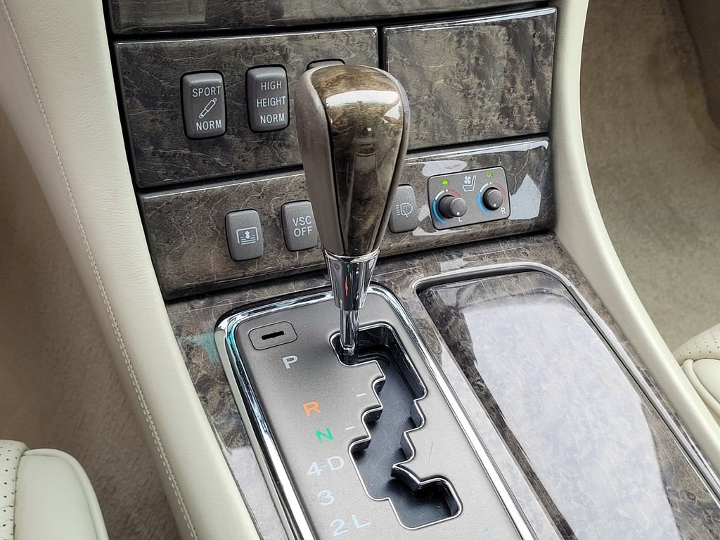 Used 2002 Lexus LS 430 RWD image 15