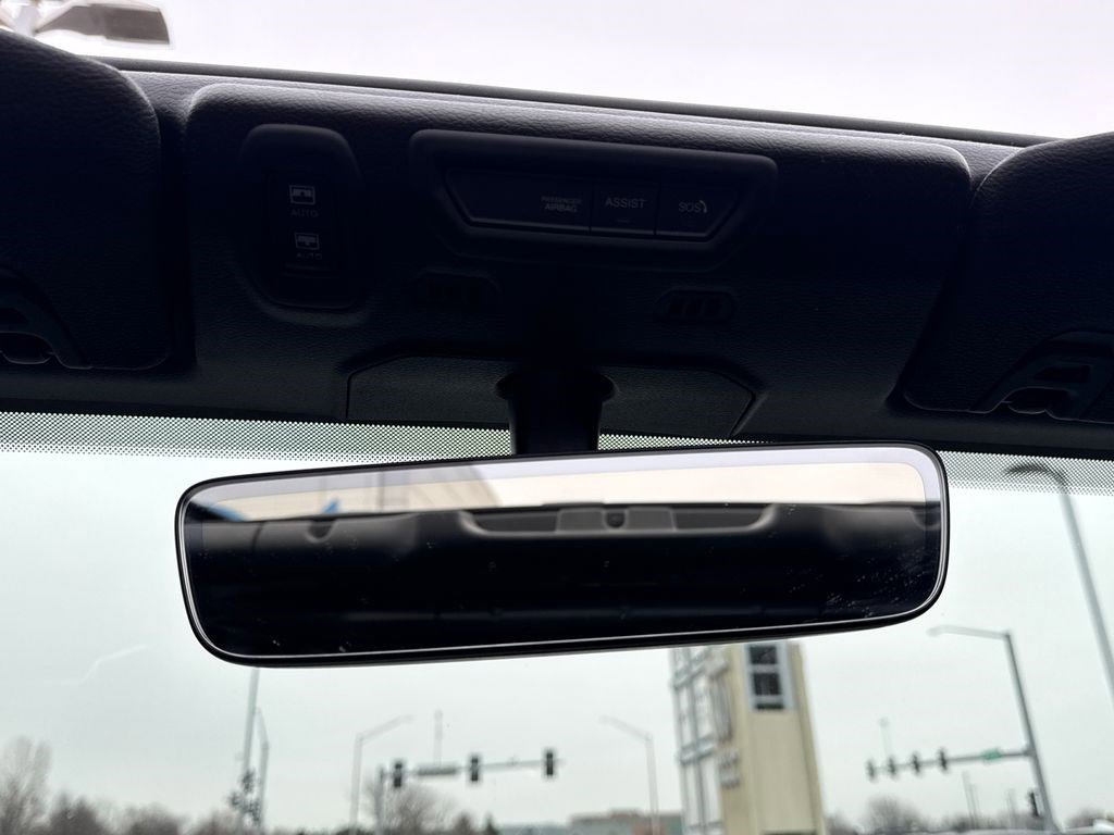 Used 2021 Jeep Wrangler Unlimited Sahara image 35