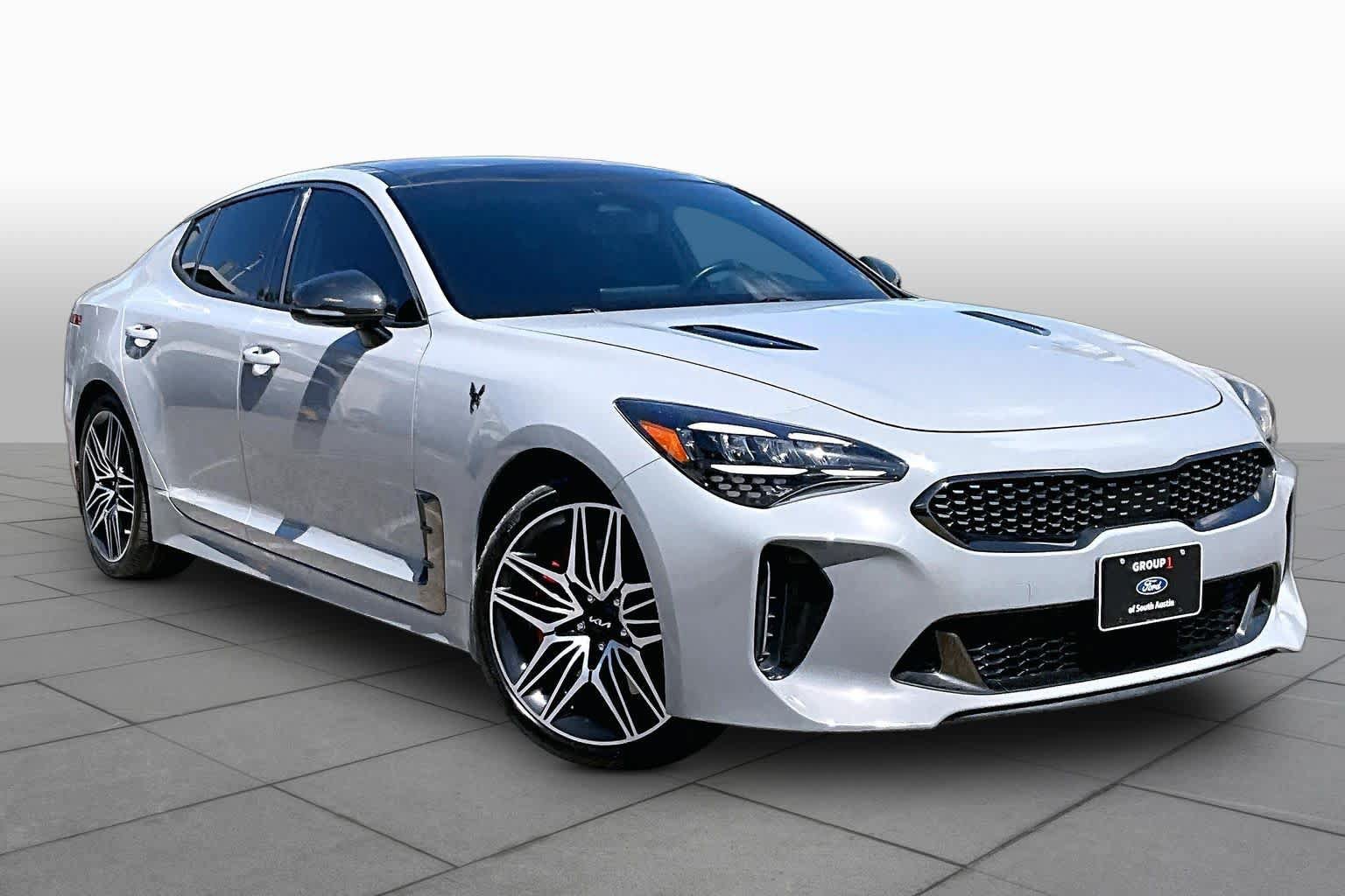 Used 2022 Kia Stinger GT1 w/ Red Interior Color Package RWD image 3