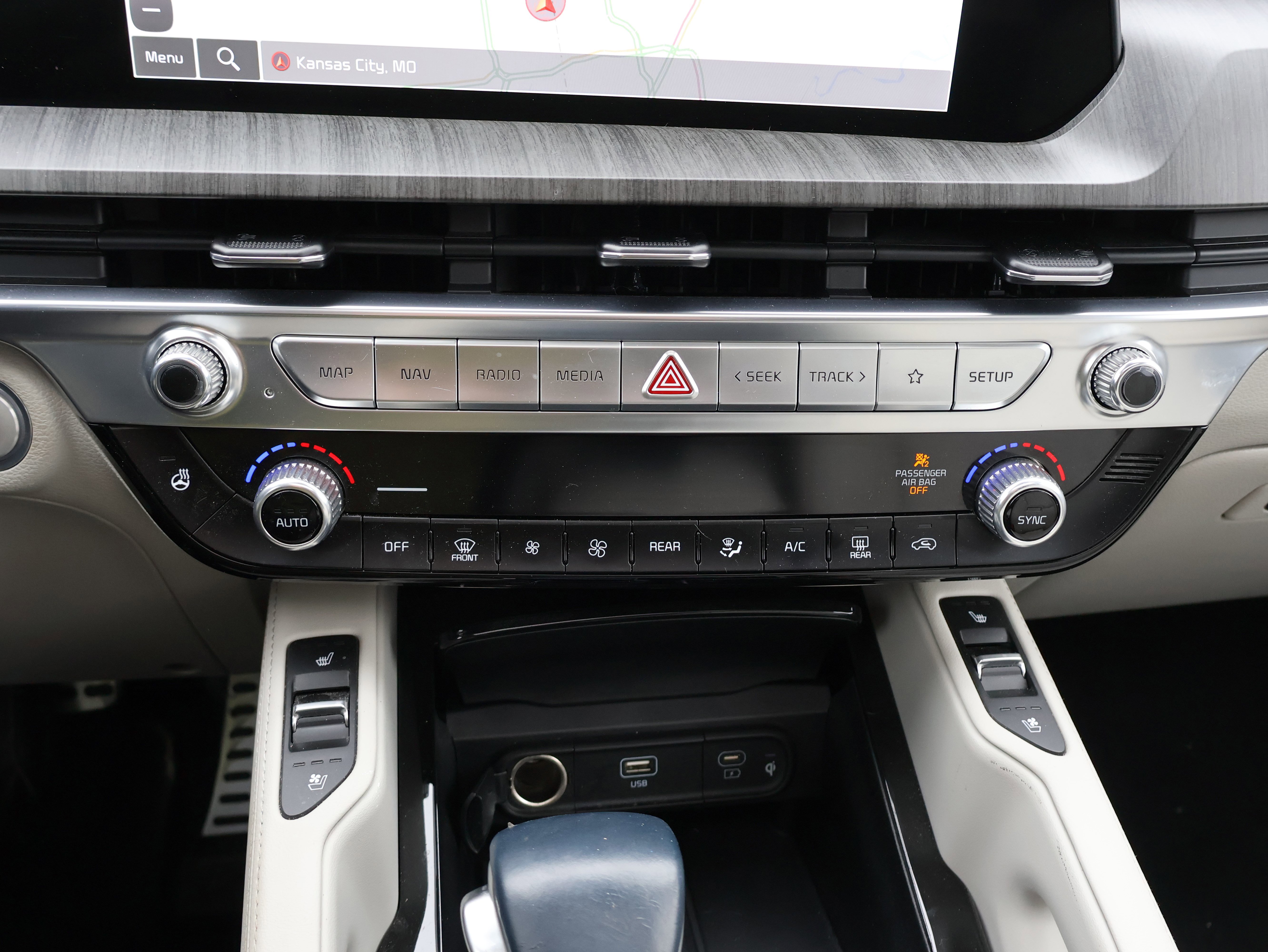 Used 2023 Kia Telluride SX image 27