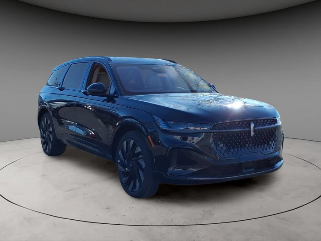 New 2025 Lincoln Nautilus Reserve w/ Jet Appearance Package AWD/4WD image 13