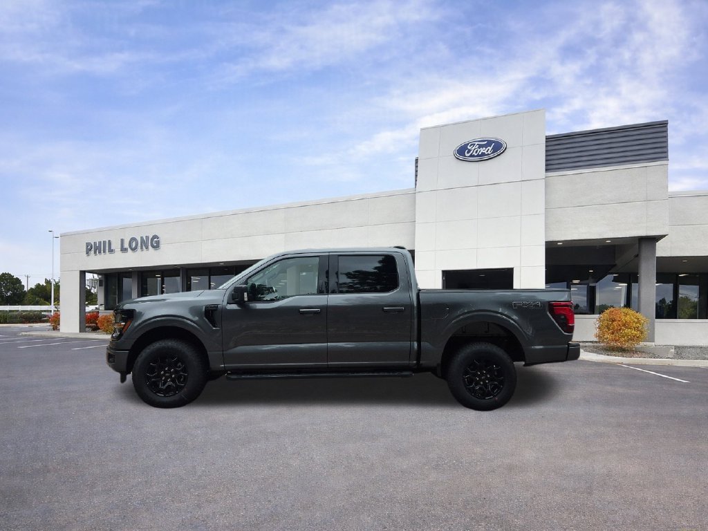 New 2026 Ford F150 XLT w/ Equipment Group 302A MID AWD/4WD image 2