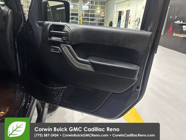 Used 2017 Jeep Wrangler Sport AWD/4WD image 30