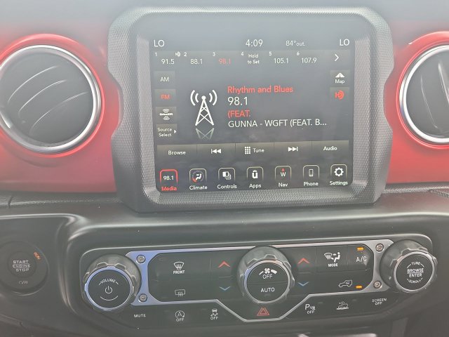 Used 2022 Jeep Gladiator Rubicon w/ LED Lighting Group AWD/4WD image 16