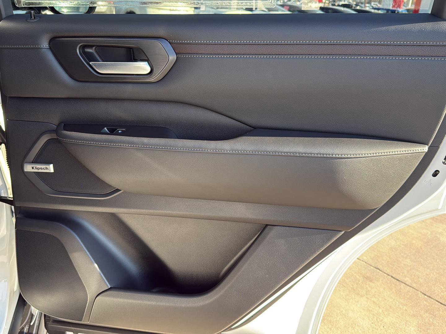 New 2026 Nissan Armada SL w/ Convenience Package image 40