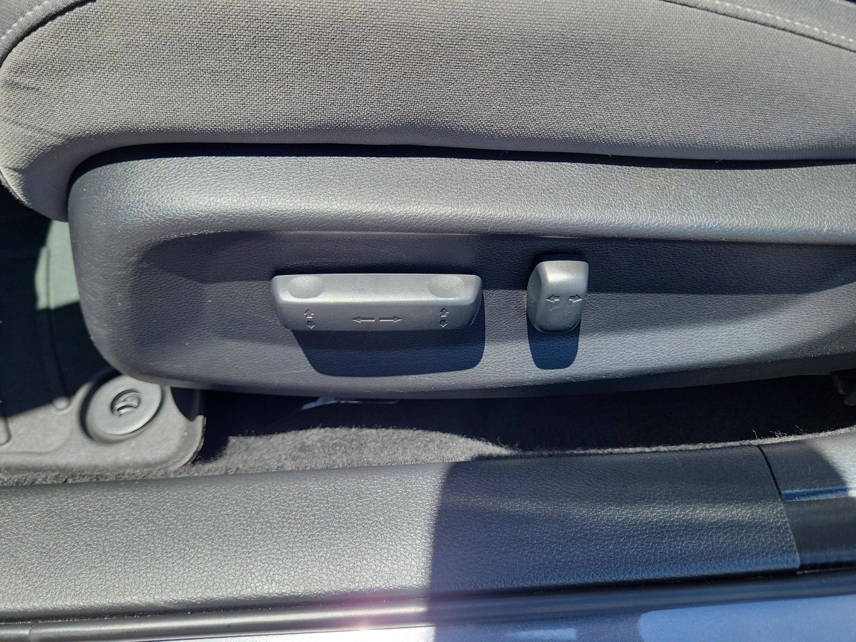 Used 2019 Honda Civic EX image 26