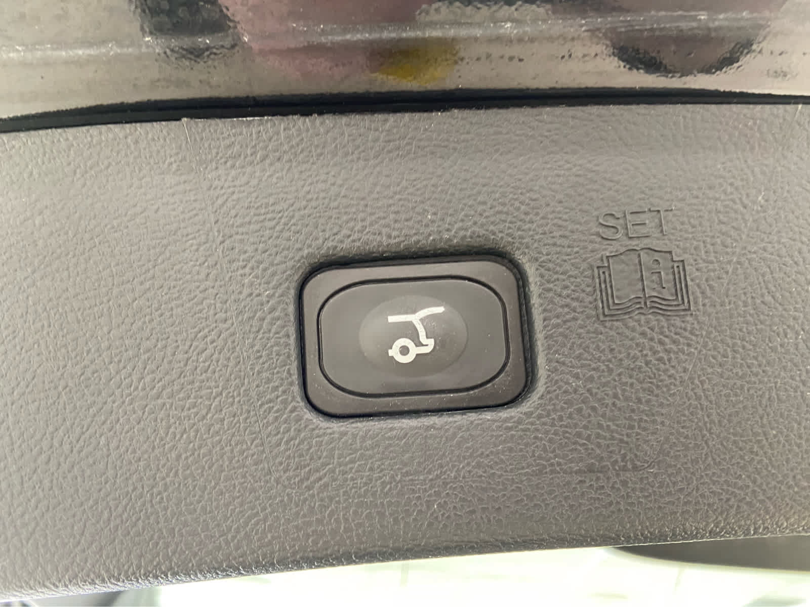 Used 2024 Ford Edge SEL w/ Convenience Package AWD/4WD image 11